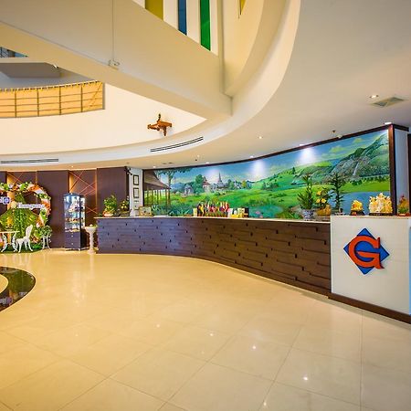 Grande Southern Hotel Thung Song Buitenkant foto