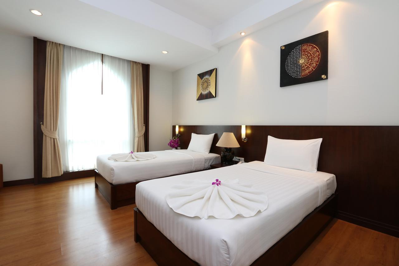 Grande Southern Hotel Thung Song Buitenkant foto
